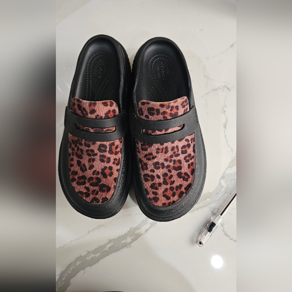 Leopard Print Loafers with Black Trim Size 9
